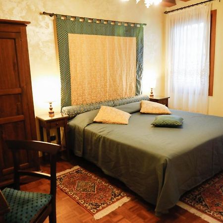 Appartamento San Marco Frezzaria เวนิส ภายนอก รูปภาพ