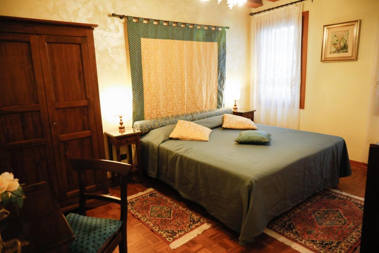 Appartamento San Marco Frezzaria เวนิส ภายนอก รูปภาพ