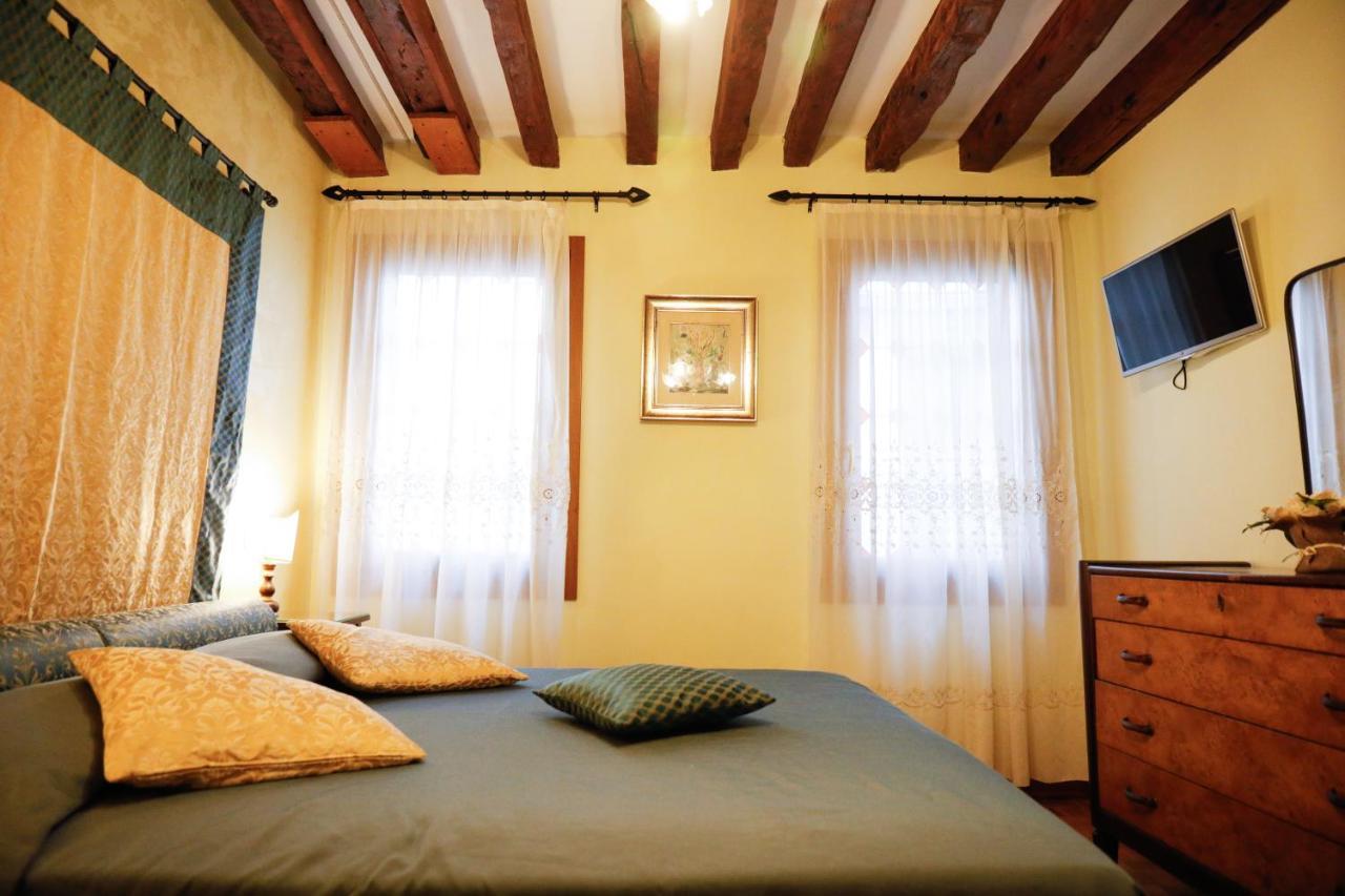 Appartamento San Marco Frezzaria เวนิส ภายนอก รูปภาพ